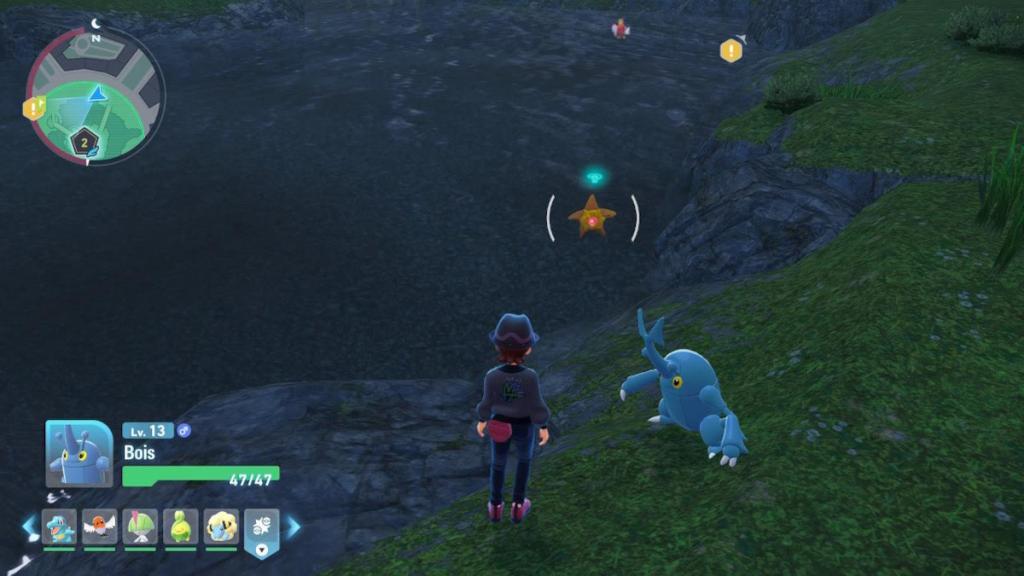 Um Staryu selvagem sendo alvo de um treinador em Pokémon Legends: ZA.
