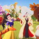 Um jogador tirando uma foto com Cruella, Branca de Neve, Tigrão e Tinker Bell no Disney Dreamlight Valley