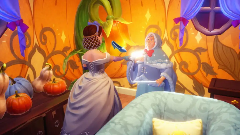 Em uma casa de abóboras com a fada madrinha dando seu sapato no Disney Dreamlight Valley
