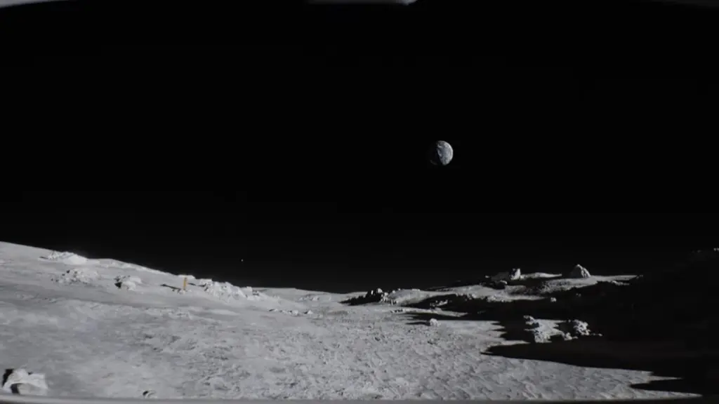 Foto de paisagem da superfície da Lua