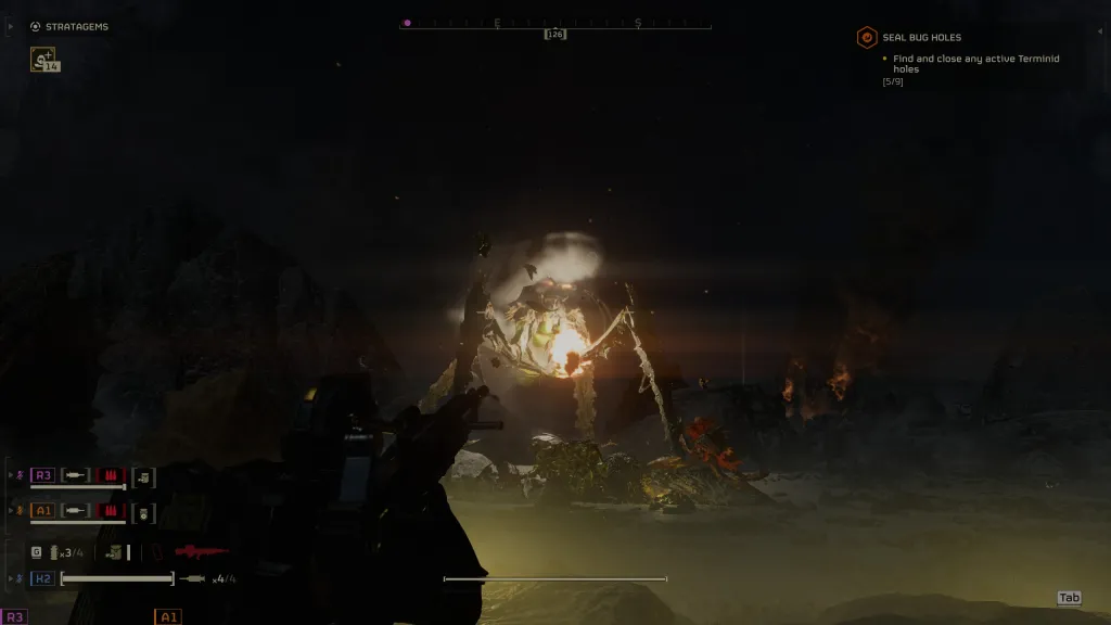 Um enorme bug sendo atacado em Helldivers 2.