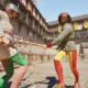 Jogadores lutando em Half Sword