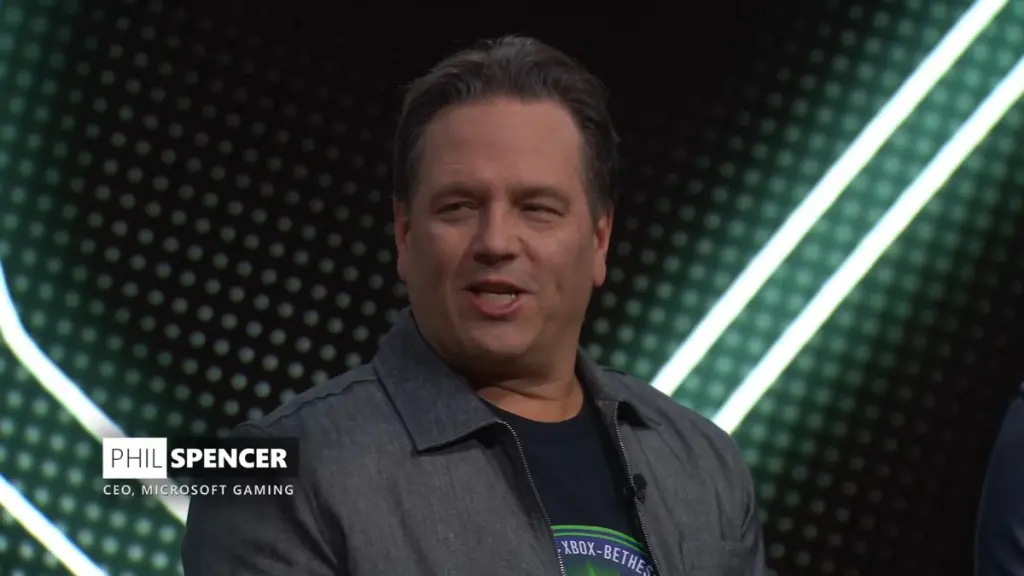 Phil Spencer falando no podcast do Xbox. 