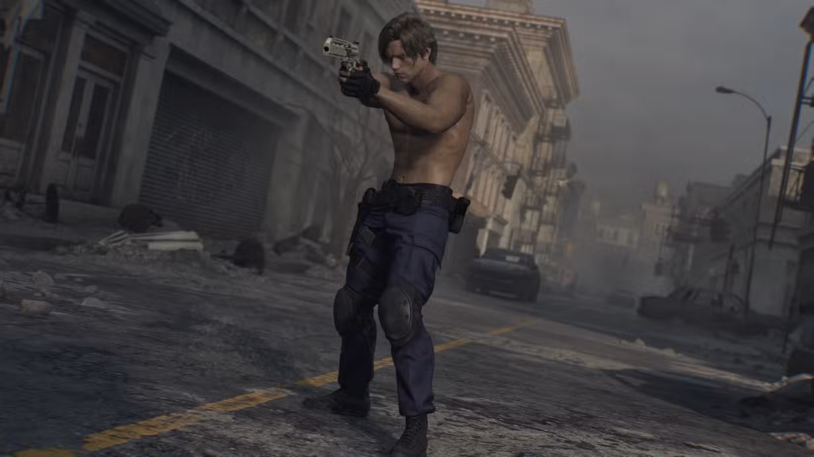 Leon com calças RPD sem camisa em Resident Evil Requiem
