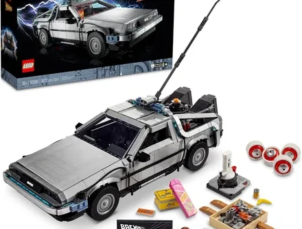 LEGO Icons Back to the Future Time Machine
