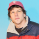 Aaron Sorkin passou três dias tentando convencer Jesse Eisenberg a reprisar papel de Mark Zuckerberg em novo filme; ator recusou por não querer mais ser associado ao bilionário