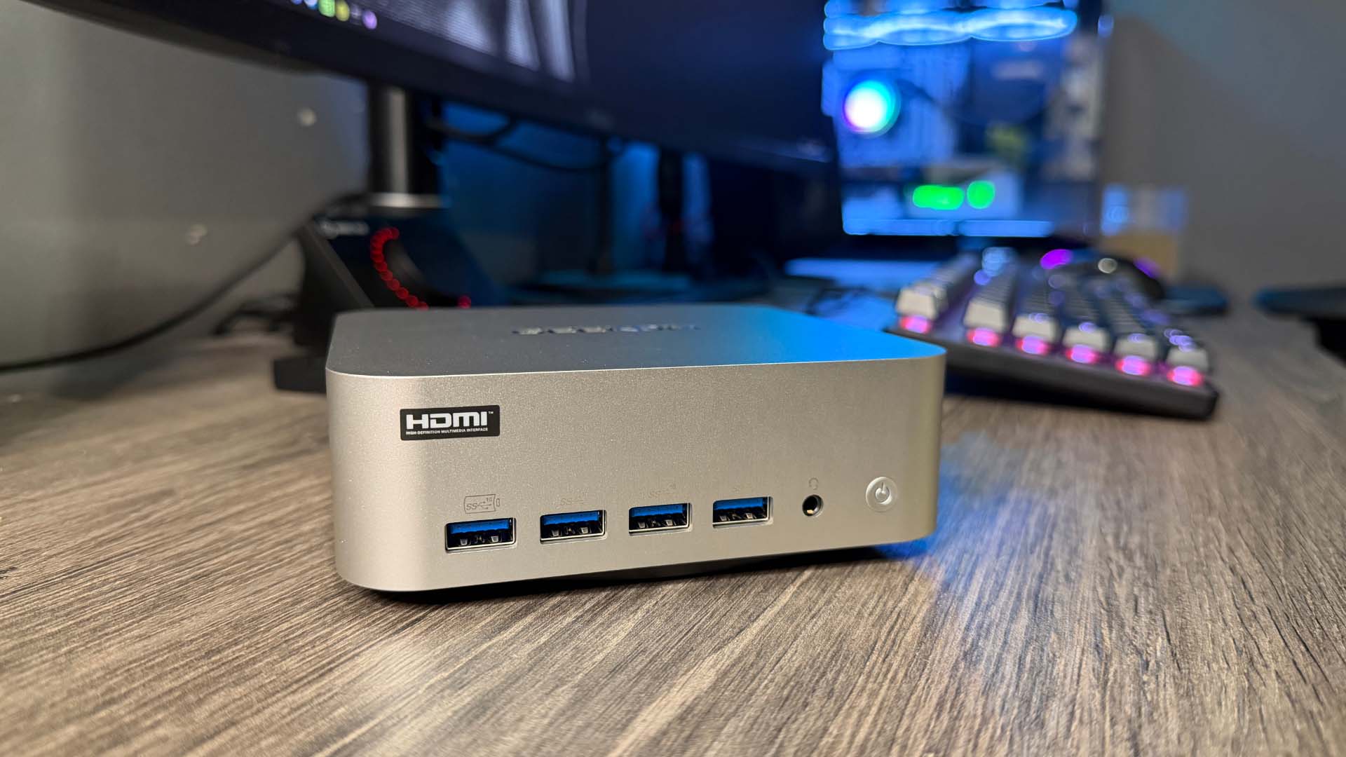 Geekom