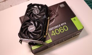 Entusiasta substitui ventoinhas da RTX 4060 por dissipador gigante de 2,5 kg em mod fanless radical