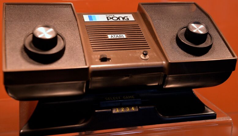 Atari fecha acordo com Universal para transformar 10 clássicos dos games em filmes de ação; Pong está na lista