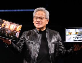 Jaqueta de couro de Jensen Huang, CEO da Nvidia, é leiloada por US$ 960 mil; renda vai para jovens