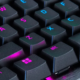Teclado Razer Huntsman V3 Pro TKL com switches ópticos ajustáveis entra em promoção na Amazon