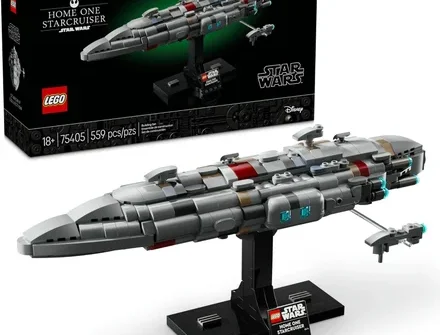 Star Wars Home One Starcruiser