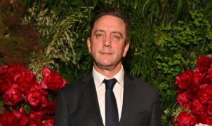 Peter Serafinowicz conta como amizade com Alex Garland, fã de Dark Souls, lhe rendeu papel no filme de Elden Ring