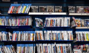 Cohen, da GameStop, minimiza fim dos discos físicos da Sony: Totalmente irrelevante