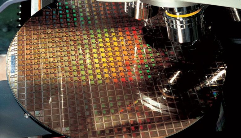 TSMC anuncia mais US$ 100 bilhões em investimentos nos EUA em meio a avanço da produção chinesa
