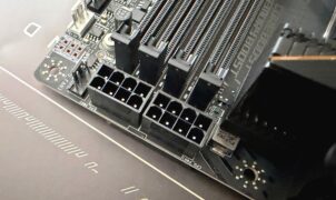 Nova Lake: placa-mãe Z990 com três conectores de 8 pinos sugere consumo de até 474 W em CPUs de 52 núcleos