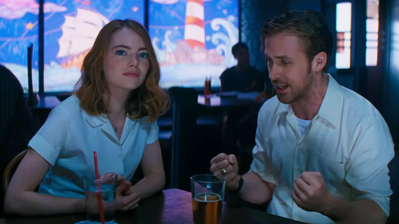 Dez anos depois, pôster de La La Land corrige erro que incomodava Ryan Gosling