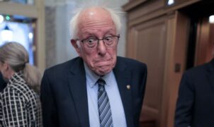 Bernie Sanders critica demissões na Xbox e ataca incentivos fiscais a grandes corporações