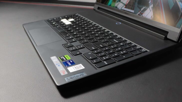 Crise de memória leva Lenovo a usar SSD chinês YMTC em notebooks ThinkBook; desempenho fica abaixo da média