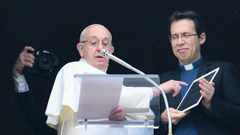 App do Papa expõe dados de 700 mil usuários; vulnerabilidade levou sete meses para ser corrigida