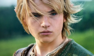 Ator de Link no filme live-action de Zelda revela que era jovem demais para jogar Breath of the Wild quando o game foi lançado