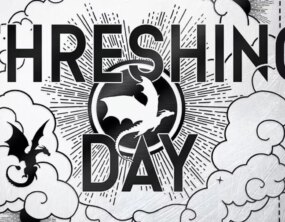 Rebecca Yarros revela título de novo livro da série Fourth Wing; ‘Threshing Day’ chega em 2026