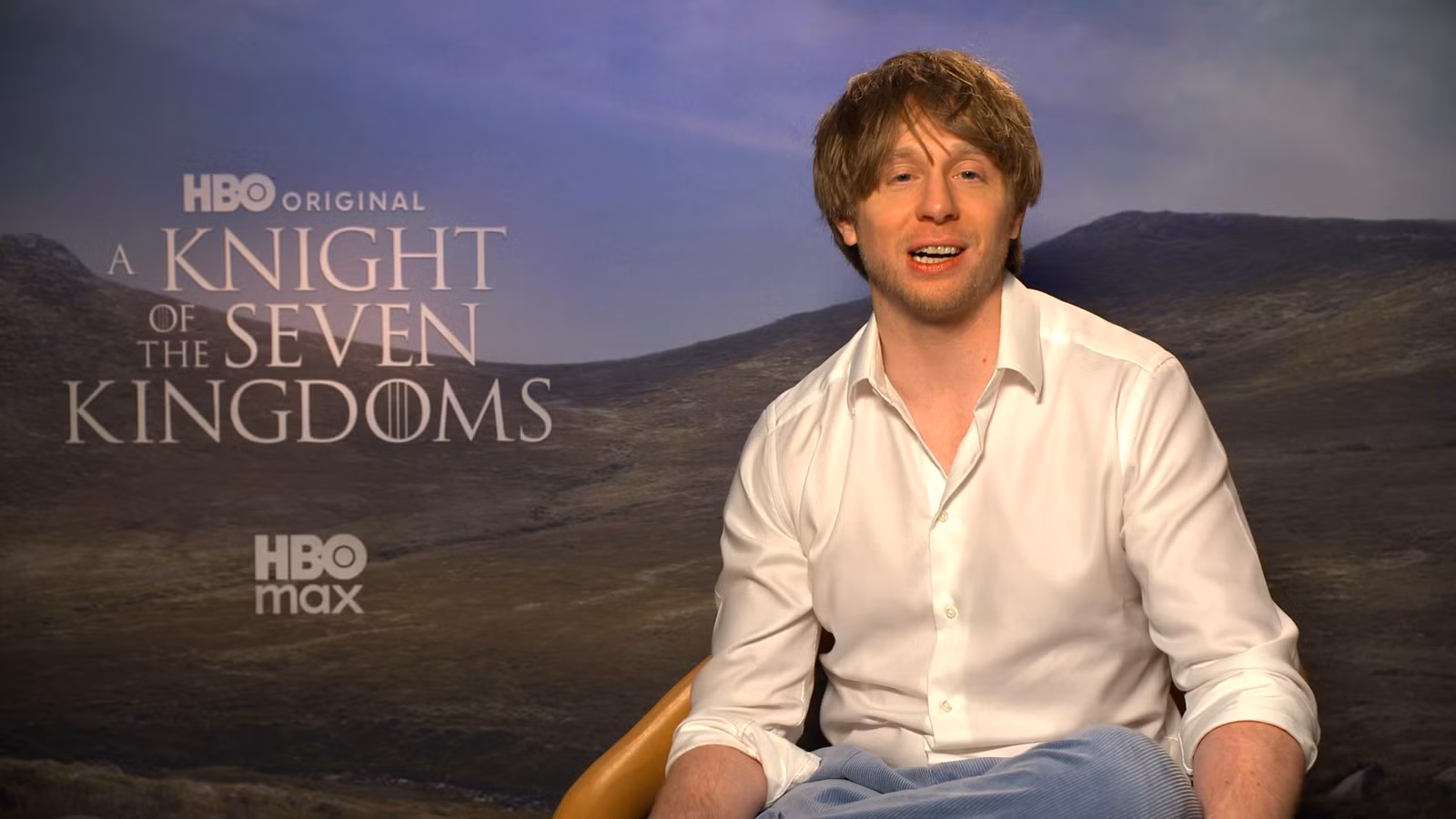 Showrunner de A Knight of the Seven Kingdoms revela planos para futuras temporadas ao lado de George R.R. Martin