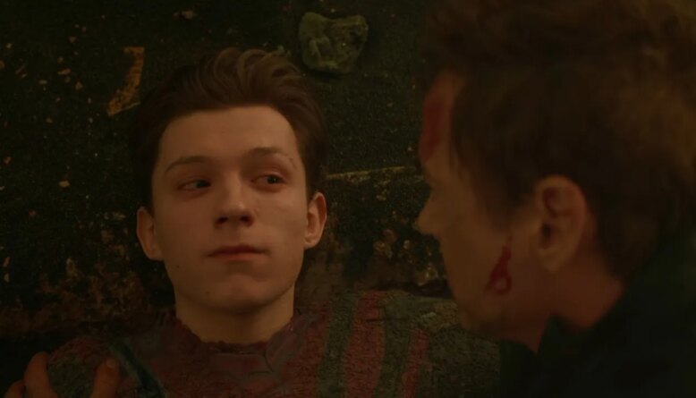 Diretor de Vingadores: Guerra Infinita revela como cena da morte do Homem-Aranha foi mudada para emocionar o público