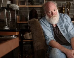 Phil Tippett encerra estúdio e leiloa acervo com modelos de Star Wars