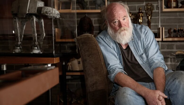 Phil Tippett encerra estúdio e leiloa acervo com modelos de Star Wars
