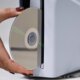 Sony confirma fim dos discos físicos com aviso nas caixas do PS5 a partir de 2028