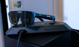 Óculos Asus ROG XReal R1: parceria com XReal entrega boa imagem em handhelds, mas dock decepciona