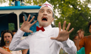 Crítica: Ice Cream Man, novo terror de Eli Roth, é uma colagem derivativa sem sustos nem originalidade