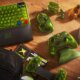 Coleção de 25 anos de Halo traz acessórios verdes translúcidos para Xbox