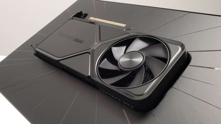 Como ativar o Multi Frame Generation 4x em placas RTX 40 sem suporte oficial