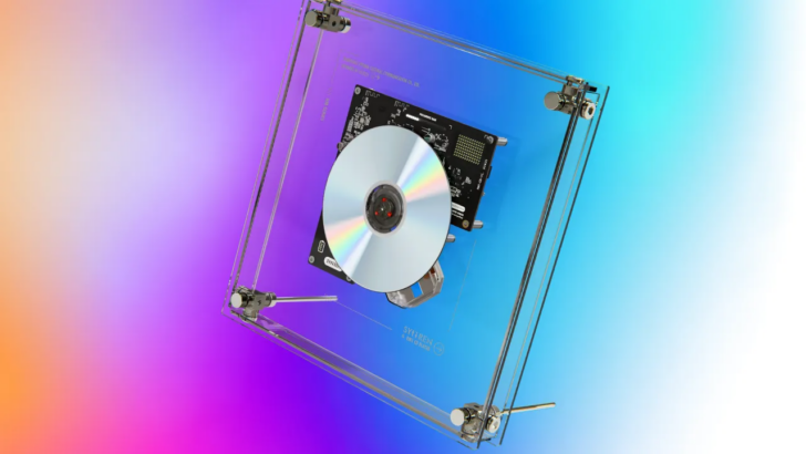 CD player transparente vira quadro de parede e bate meta no Kickstarter