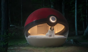 Pokémon Sleep e hotel japonês anunciam cápsula em formato de Pokébola para dormir