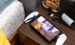 Certificação vaza dois possíveis novos modelos do PlayStation Portal, com indício de tela OLED