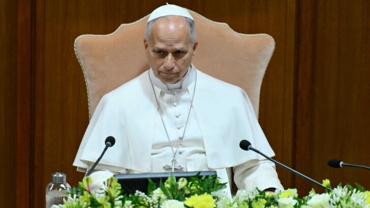 Papa critica arte feita por IA e reacende atrito com o setor de tecnologia