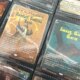 MTG: The Hobbit aposta em visual de livro antigo e vira item de colecionador