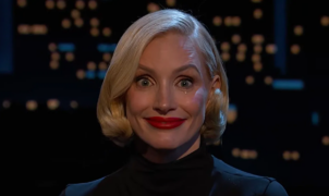 Jessica Chastain revela o segredo por trás do sorriso assustador de Other Mommy