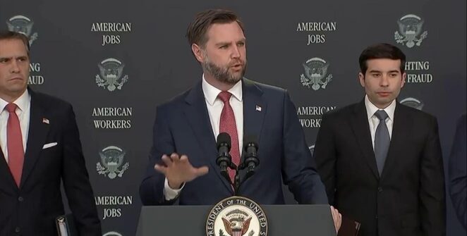 Microsoft perde direito de pedir green card para funcionários com visto H-1B após acusação de fraude