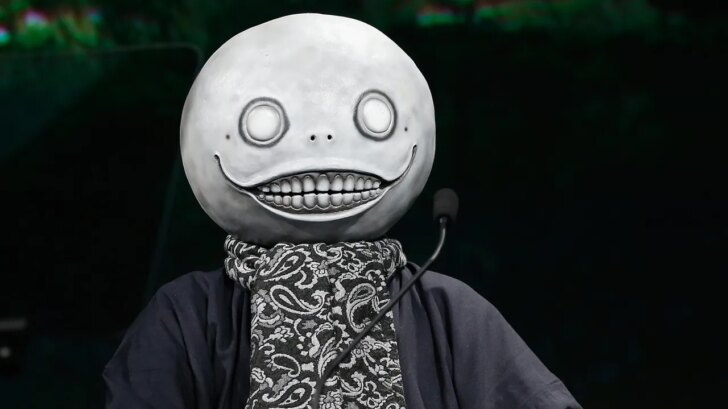 Yoko Taro diz que só continua trabalhando por medo de demência e comenta futuro da indústria